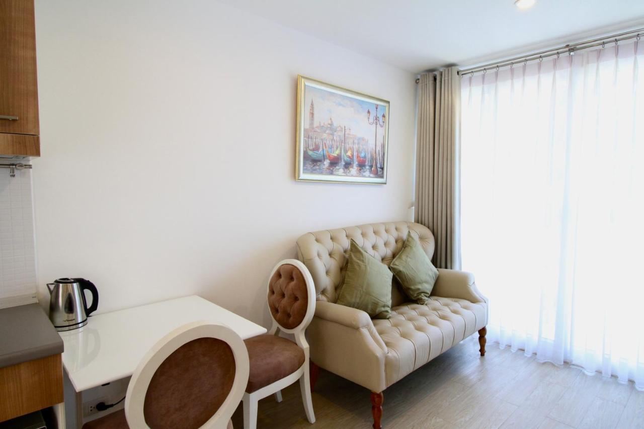 Town Sukhumvit 71 Apartman Bangkok Kültér fotó
