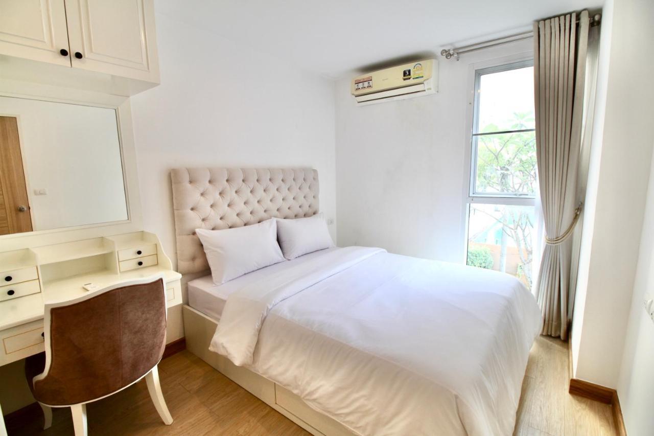 Town Sukhumvit 71 Apartman Bangkok Kültér fotó