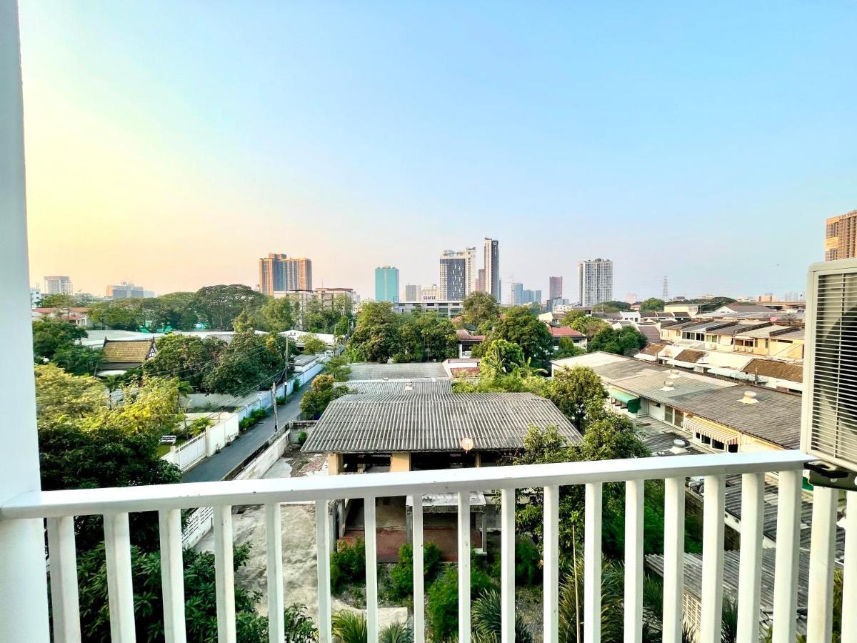 Town Sukhumvit 71 Apartman Bangkok Kültér fotó